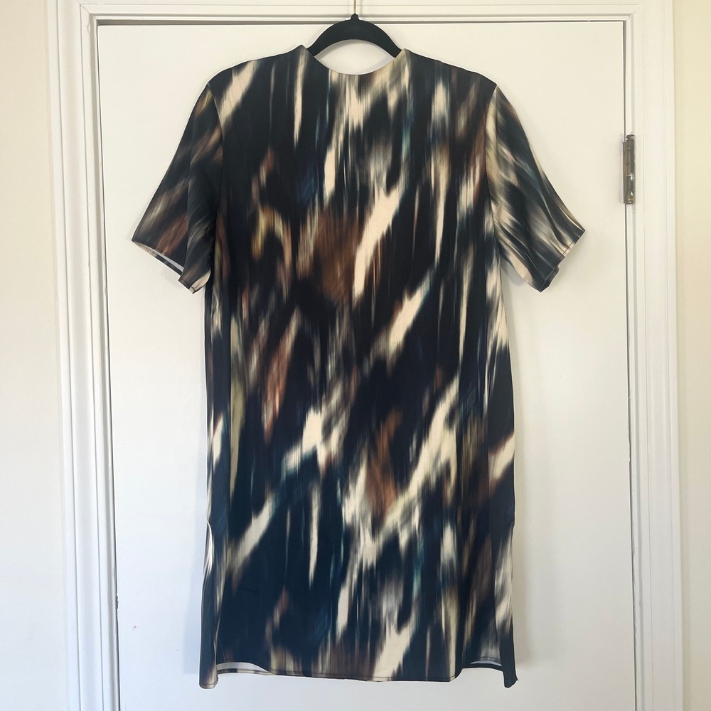 H&M Satin Abstract Print Short Sleeve Shift Dress Women's Size Small - Picture 6 of 8